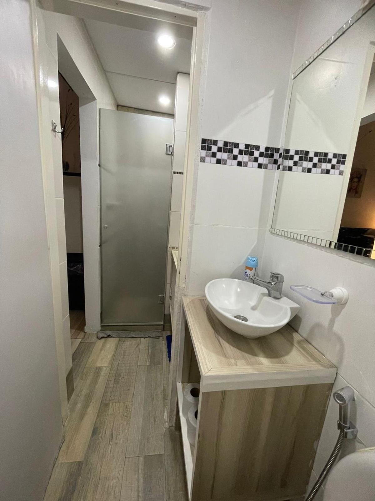 Ezeiza 2 Monoambiente Privado A 15 Minutos Del Aeropuerto Opcional Tranfer Desde Y Hacia El Aeropuerto De Ezeiza Las 24 Horas Pet Friendly Exterior photo